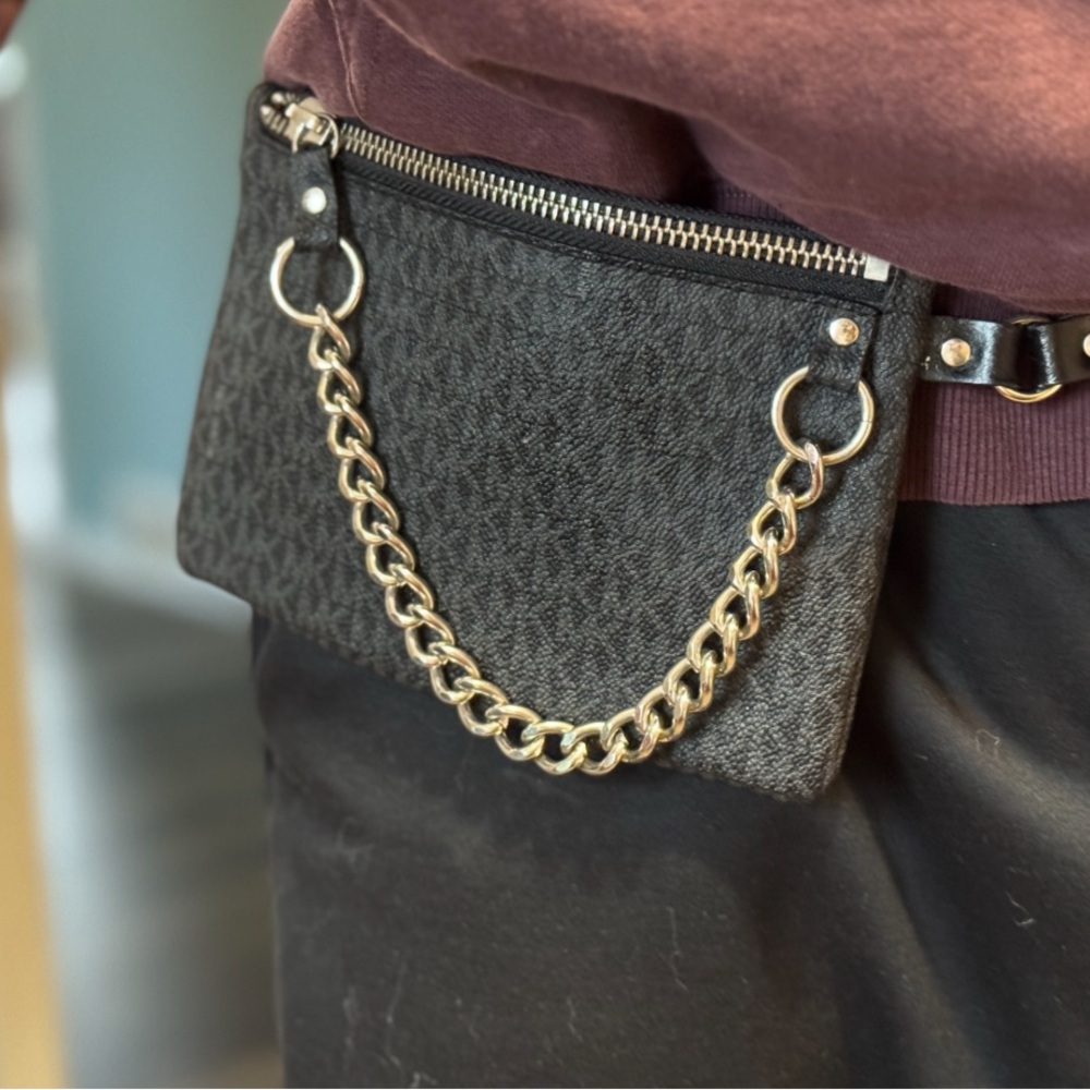 Black Chain Belt Zippered Pouch